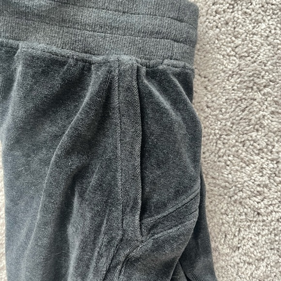 Lululemon velour jogger, size 10 dark gray - Picture 8 of 9